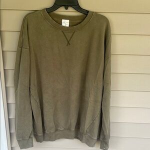 Aerie Women’s Crewneck Sweatshirt in Olive